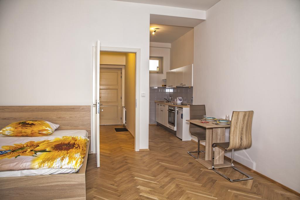 Appartamento Beautiful Thámova Praga